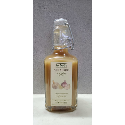 Vinaigre à la pulpe d'Ail